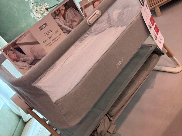 Mamas and papas cosleeper - Main image