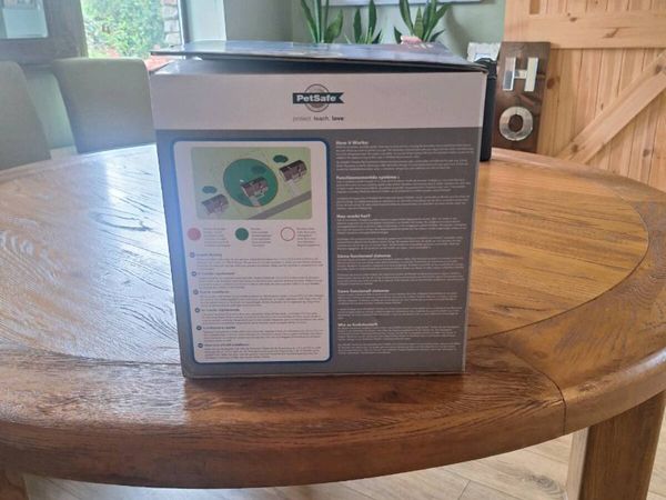 Wireless pet containment system - Main image