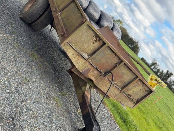 Tipping trailer - Main image