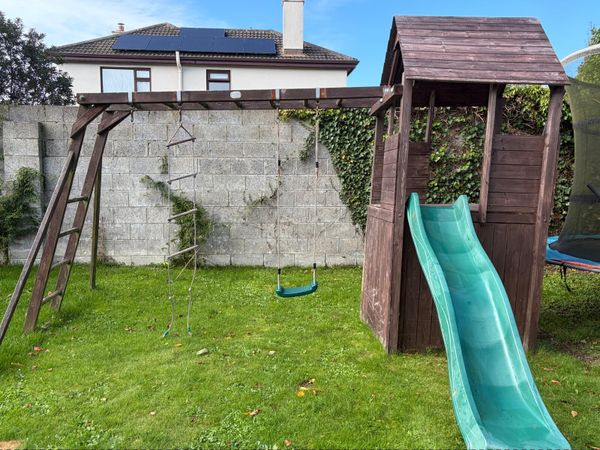 Chidren’s Climbing frame - Main image