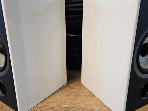 Focal aria 948 - Main image