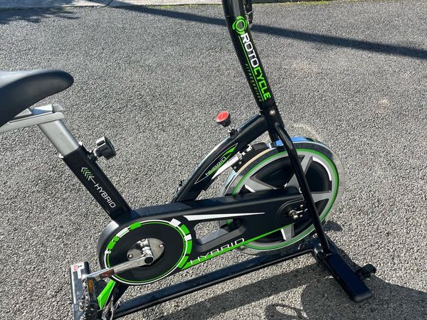 Roto Exercise Bike (pristine condition) - Main image