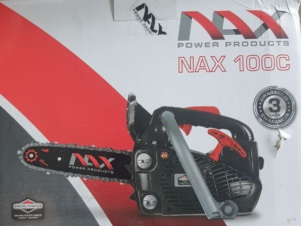 I am selling a chainsaw for trimming branches and - Main image