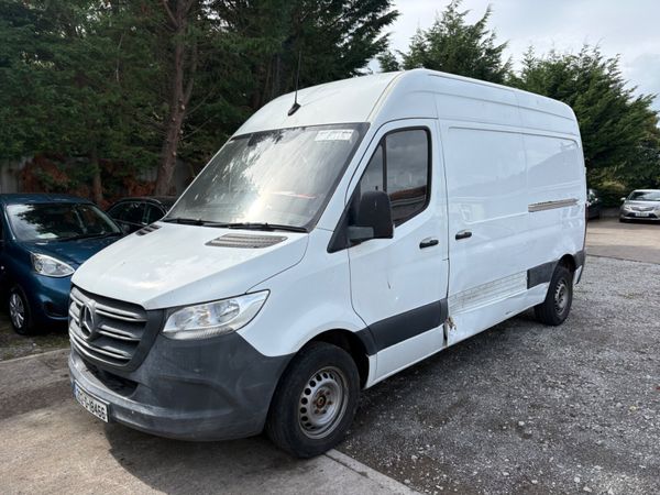 Mercedes Sprinter MWB 85 K miles only -Perfect Van - Main image