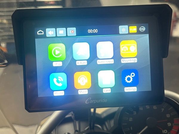 Carpuride , navigating and apple/android car play - Main image