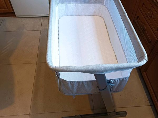 Bedside Crob - Main image