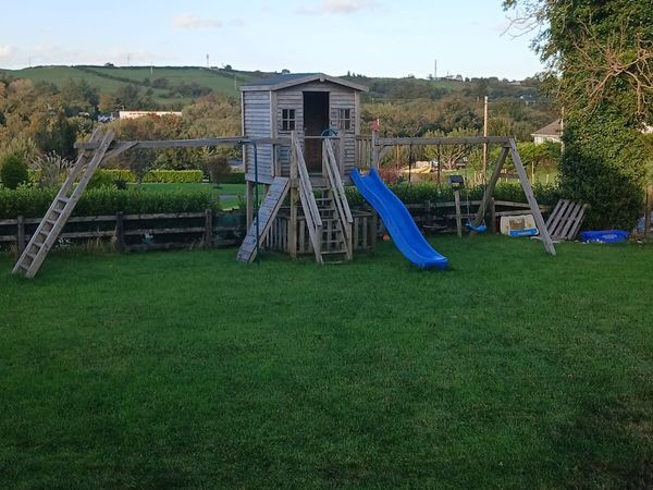 Wooden playhouse - Main image