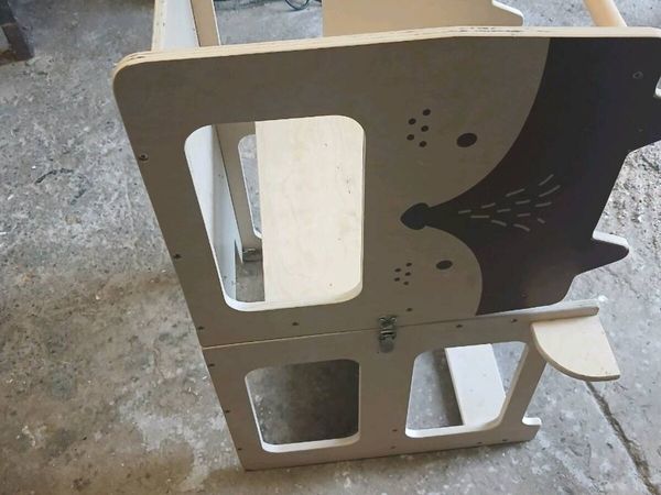 Toddler kitchen tower/desk - Main image