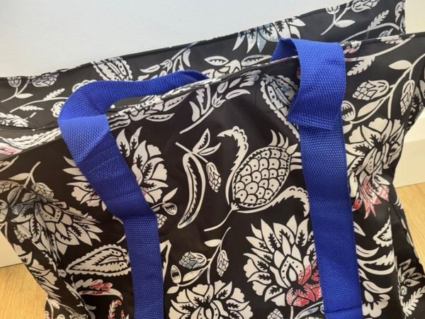 Large Fragonard shopping bag, matching umbrella - Main image