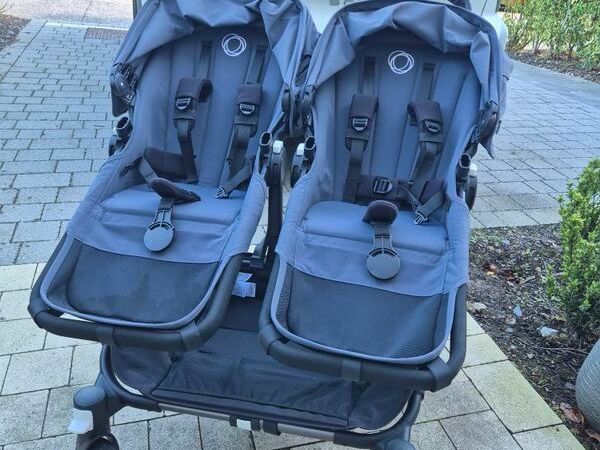 Bugaboo Donkey 5 twin pram - 1 year old - Main image