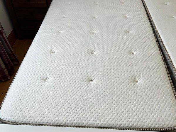 2x single mattresses FREE - Main image