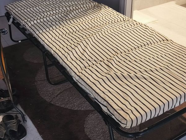 Folding bed cot - Main image
