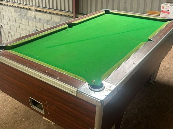 Pool Table - Main image