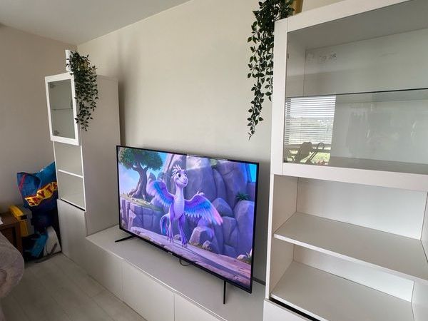 TV unit - Main image