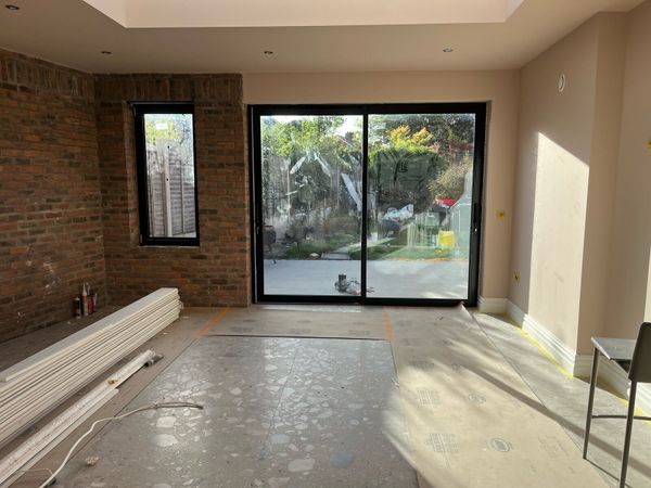 Lift and slide doors - Main image