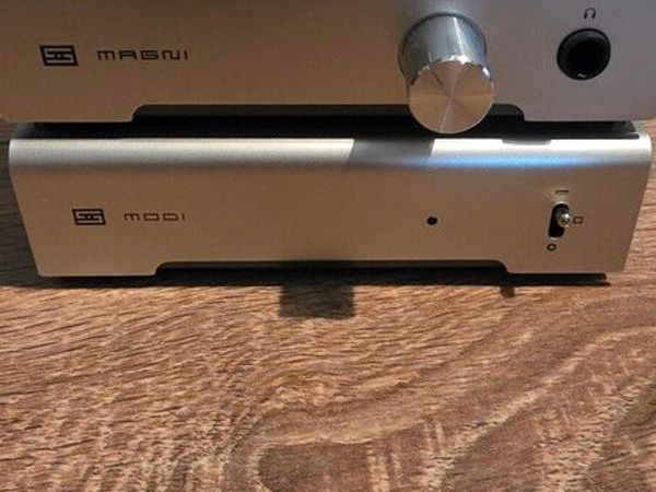 Schiit Modi 3E DAC + Magni 3+ Headphone Amp Stack (with Schiit Straight Wire RCA cable) - Silver - Main image