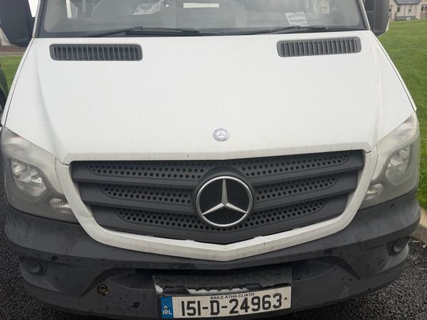 151 Mercedes sprinter LWB - Main image