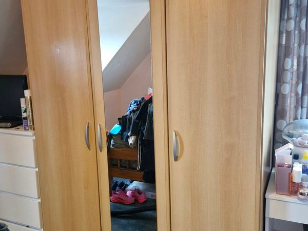 Wardrobe - Main image