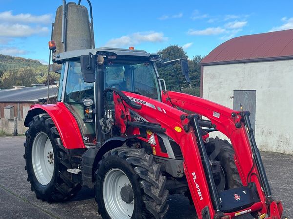 Massey Ferguson 5s145 - Main image