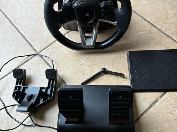 PS5or PS4 Steering Wheel - Main image
