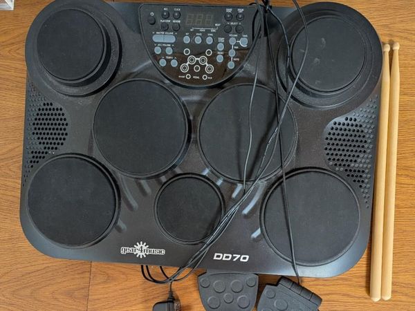 Gear4Music DD70 Digital Drum Pad, sticks & pedals - Main image