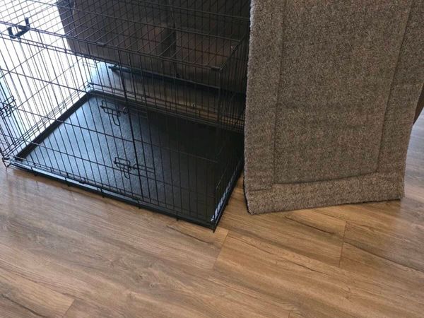 *never used* Large dog cage with thick carpet - Main image