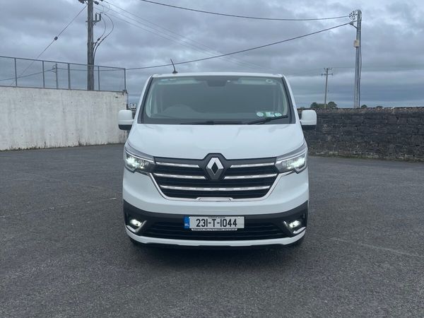 Renault Trafic 2023 - Main image