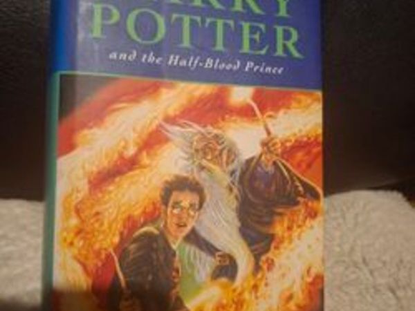 Harry Potter First UK Bloomsbury Edition Hardback - Main image