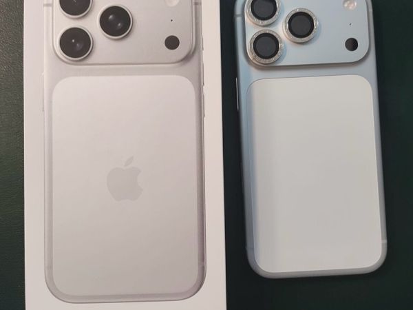 iPhone 17 Pro 256GB Silver - Main image