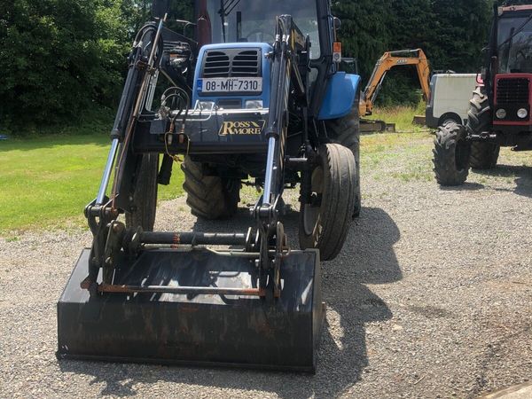 BELARUS and export tractors compact tractors - Main image