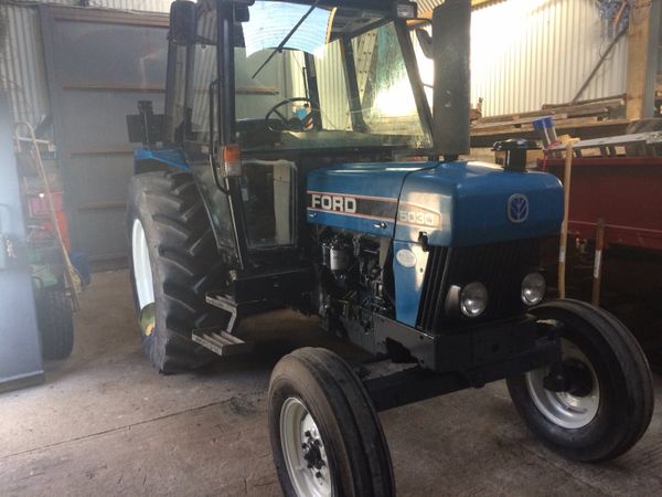 Tractor - Main image