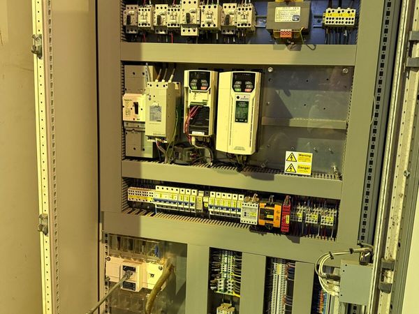 Electric panels - Main image