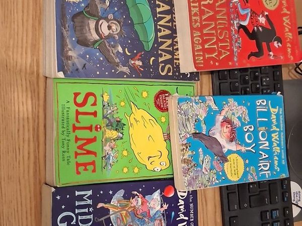 Assortment of David Williams books - Main image
