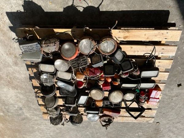 Tractor Lamps and lights - Main image