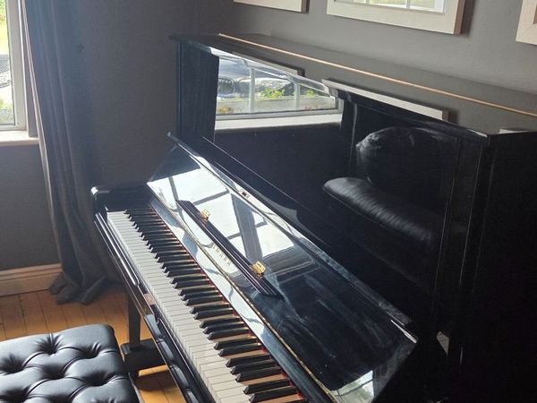 Yamaha U3 Piano - Main image