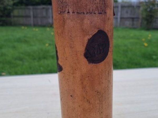 Antique stoneware bottle for Dutch gin (jenever) - Main image