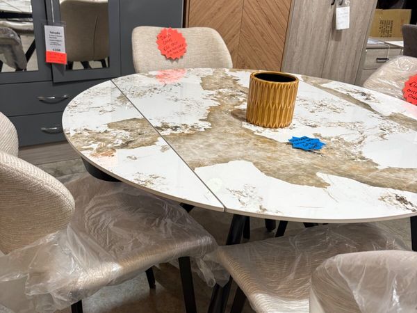 Dining Tables and chairs - Main image