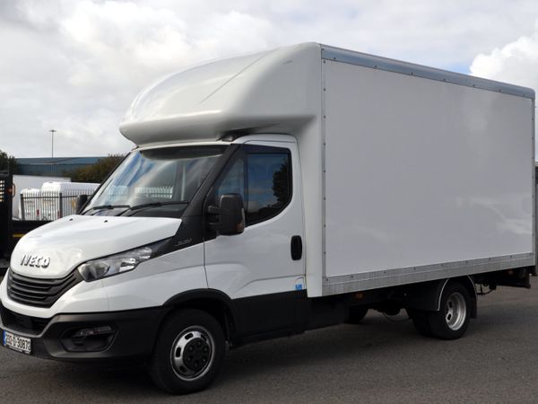 Iveco Box & Tail Lift # Twin Wheel # Car Licence - Main image