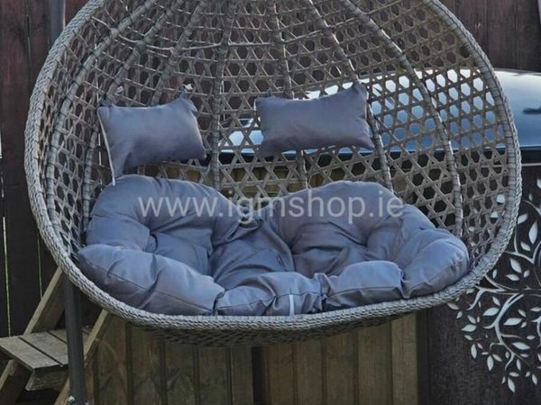 Rattan Garden furniture Double egg chair brand new - Main image