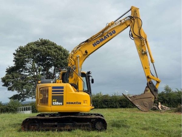 FOR HIRE-13 ton digger - Main image