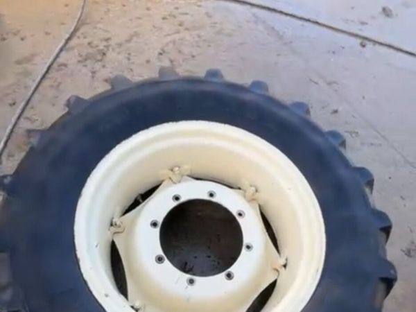 Fiat wheels and tyres - Main image