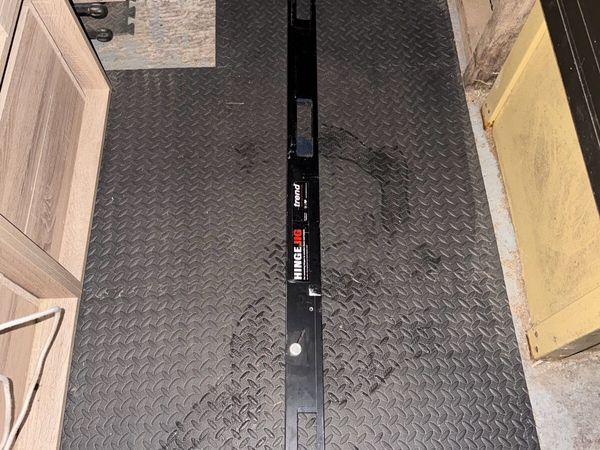 Trend hinge jig - Main image