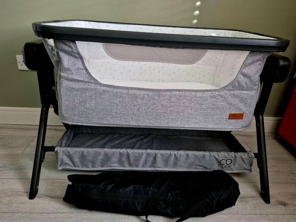Bedside Crib - Main image