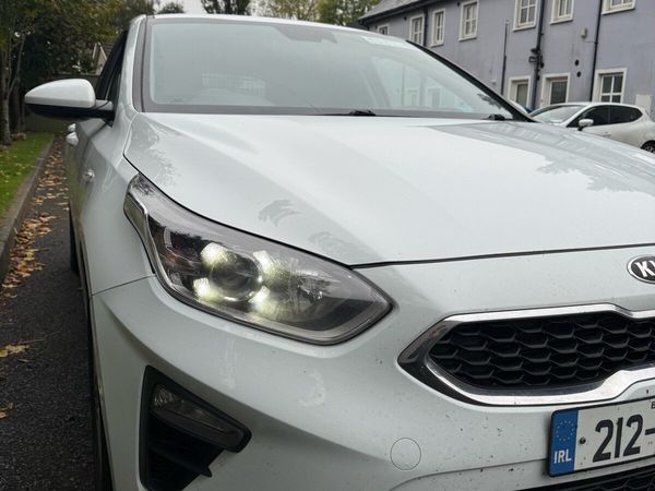 2021 KIA Ceed Diesel New Test - Main image