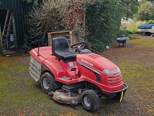 Ride on lawnmower 20hp - Main image