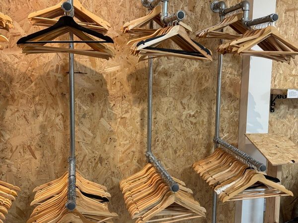 retail store clothes display - Main image