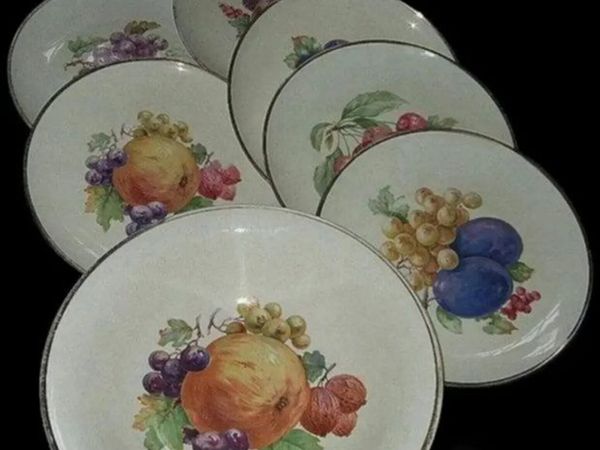Vintage Serving Bowl Set 22k Gold Trim - Main image