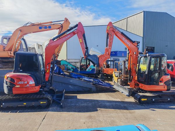 For Sale: Kubota U55-4 Excavator - Main image