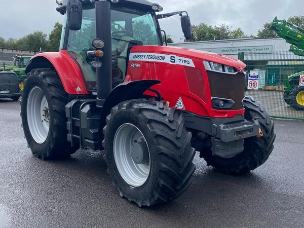 Massey Ferguson 7720S - Main image