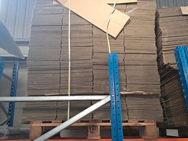 Large quantity of corrugated cardboard 30x30 Boxes - Main image
